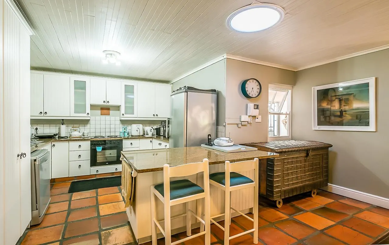 *** Guest house Inn-Style Cape Town South Africa