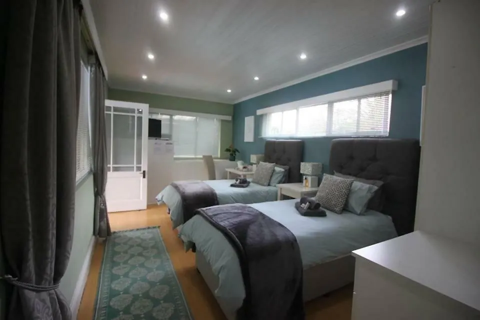 Inn-Style Cape Town Guest house